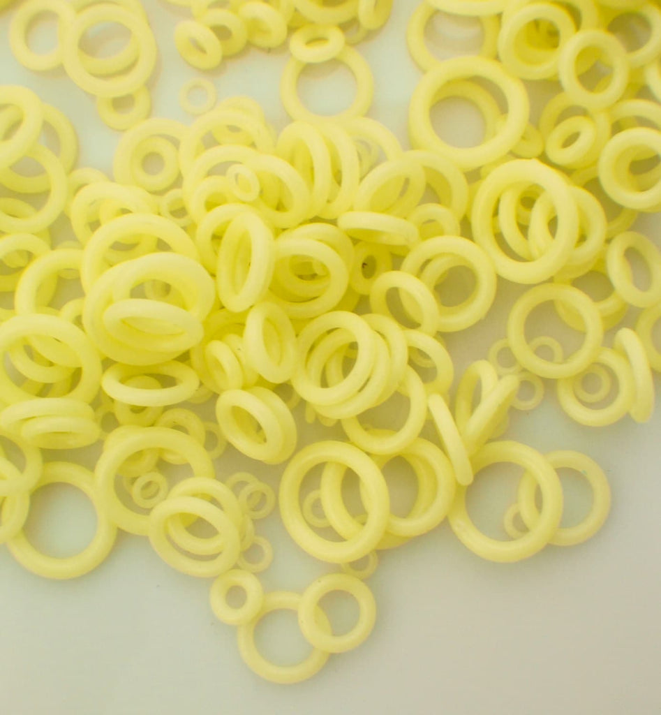 Glow in the Dark Rubber Jump Rings  -  You Pick Size - These Really Glow