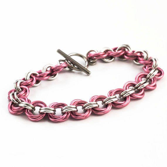 100 Jump Rings 14 gauge Anodized Aluminum 8.1mm ID - 11.3mm OD - 5/16" - 17 Colors