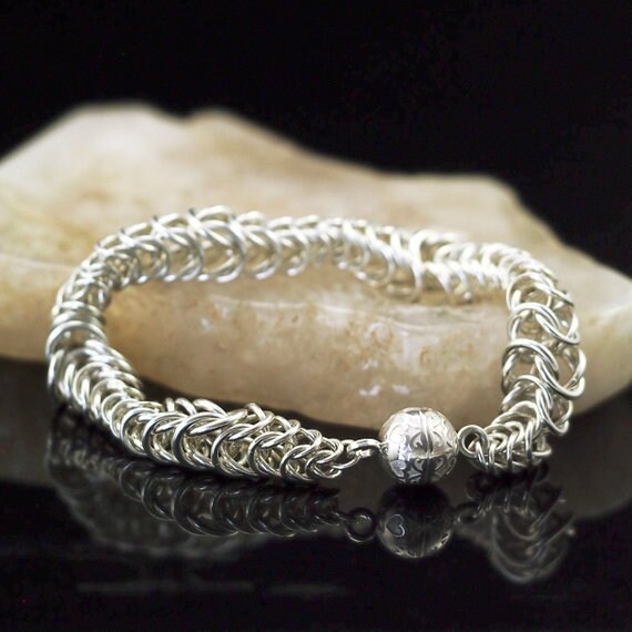 Wave Bracelet Chainmaille Tutorial - Intermediate Jewelry Making