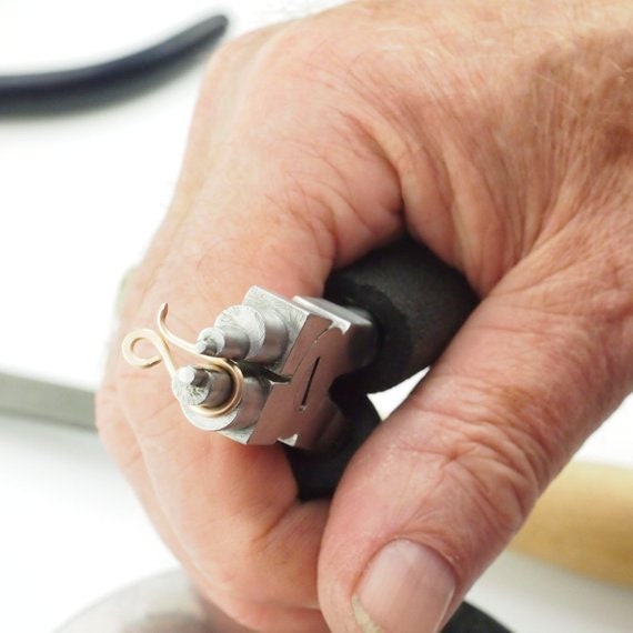 6 Step Looping Pliers - Perfect for Precise Repetitive Loops for Ear Wire and Clasp Making - Professionally Prepped with Free Wire Sample