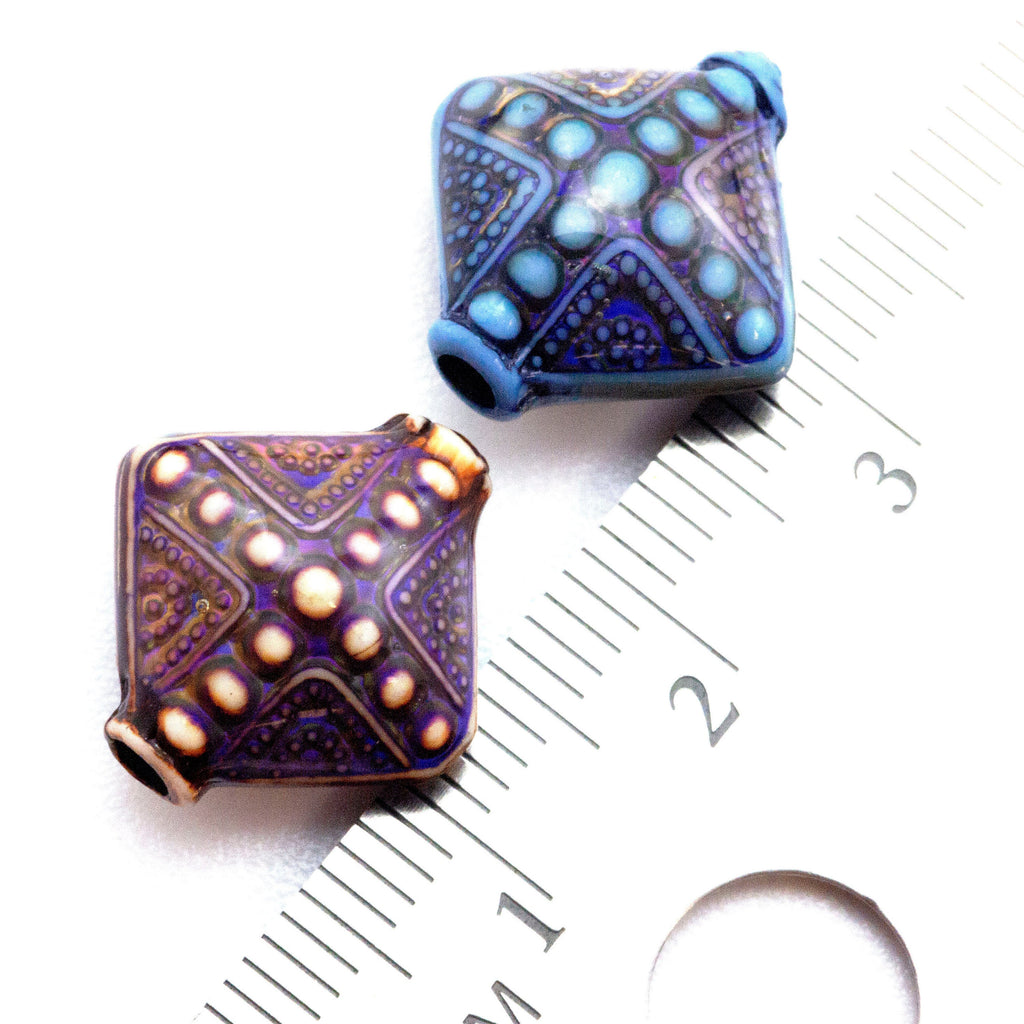 4 Sapphire or Amethyst Diamond Mood Beads - 15mm - Thermo - Sensitive Liquid Crystal