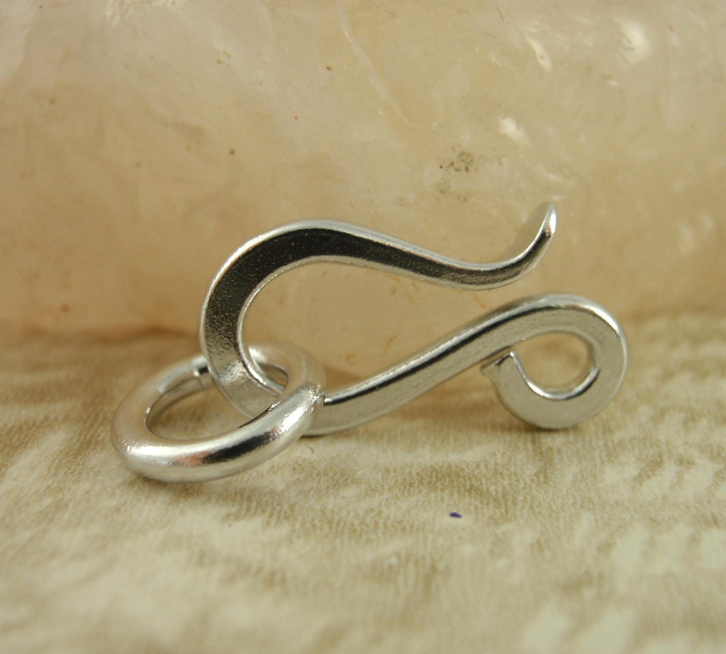 1 Hand Forged Aluminum Clasp 16mm X 10mm - Jump Ring Included