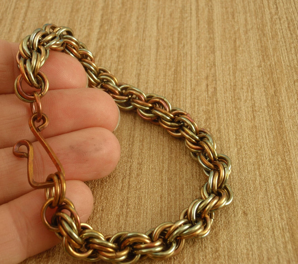 Kit Double Spiral Bracelet in Antique Copper - Unique Vintage Look - Beginners Chainmaille Jewelry Creating