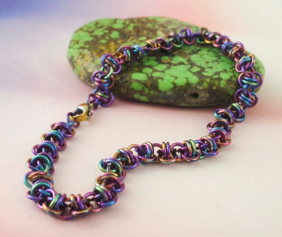 Petite Twist of Fate Bracelet KIT - Hypoallergenic Niobium - Many Color Choices Plus BONUS Bangle