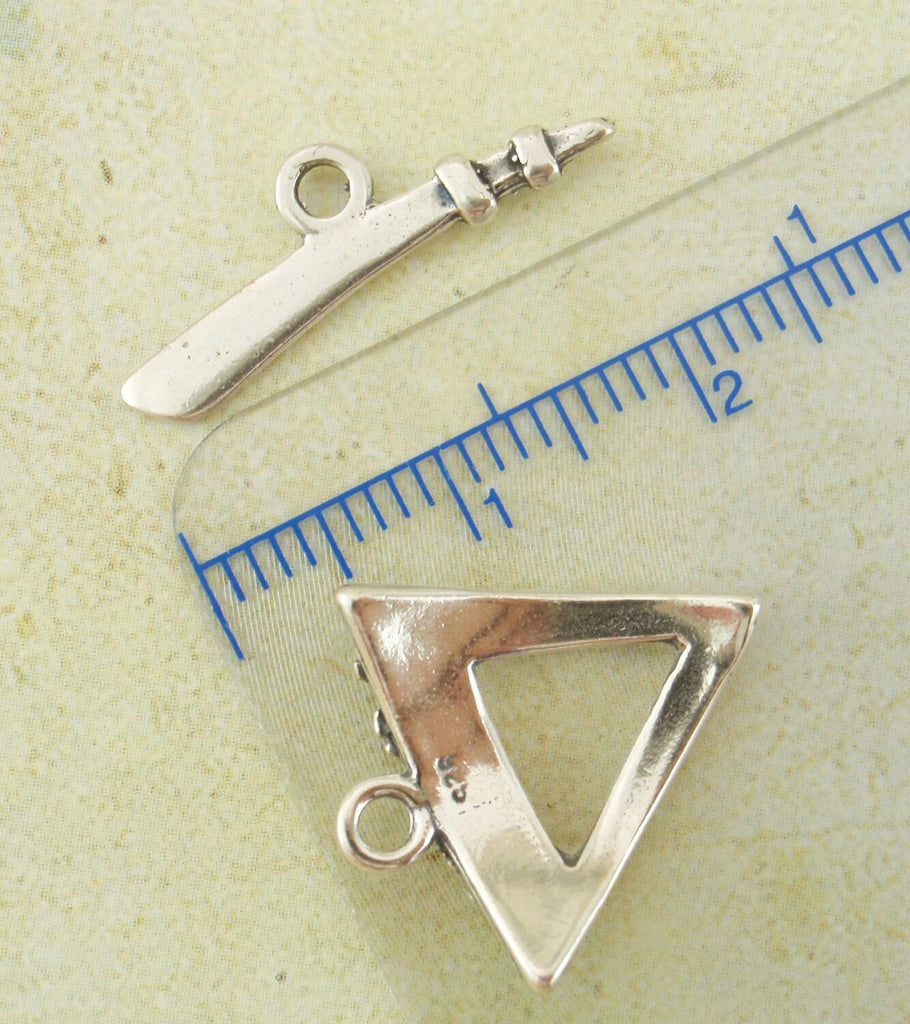 1 Antiqued Sterling Silver Toggle Clasp - Triangle with Leaf Relief - 16mm X 15mm