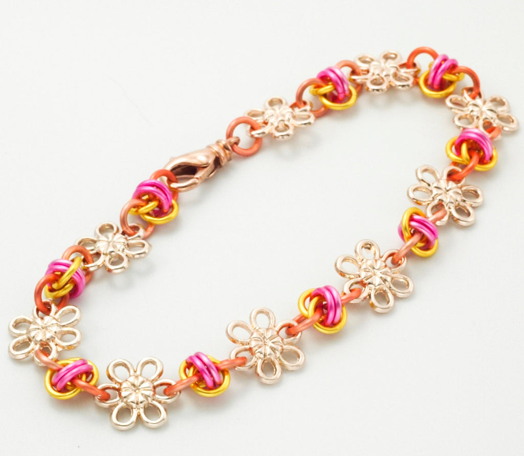 Linked Fates and Flowers Bracelet and Earring Tutorial - Expert PDF