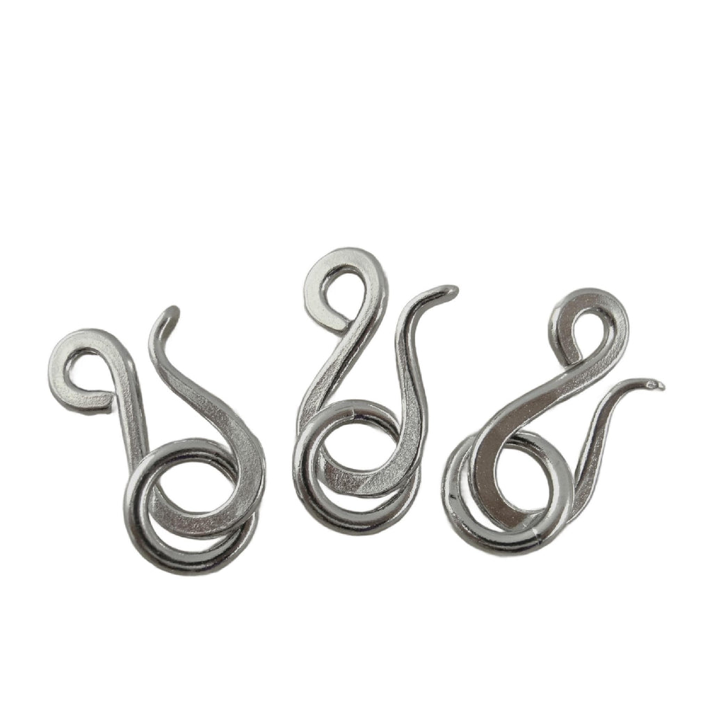 1 Hand Forged Aluminum Clasp 16mm X 10mm - Jump Ring Included