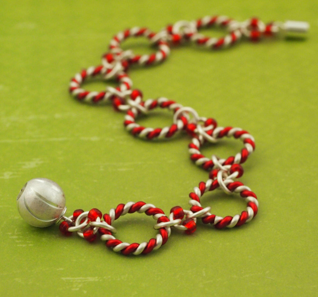 Mint Links Bracelet and Earrings - Expert Tutorial