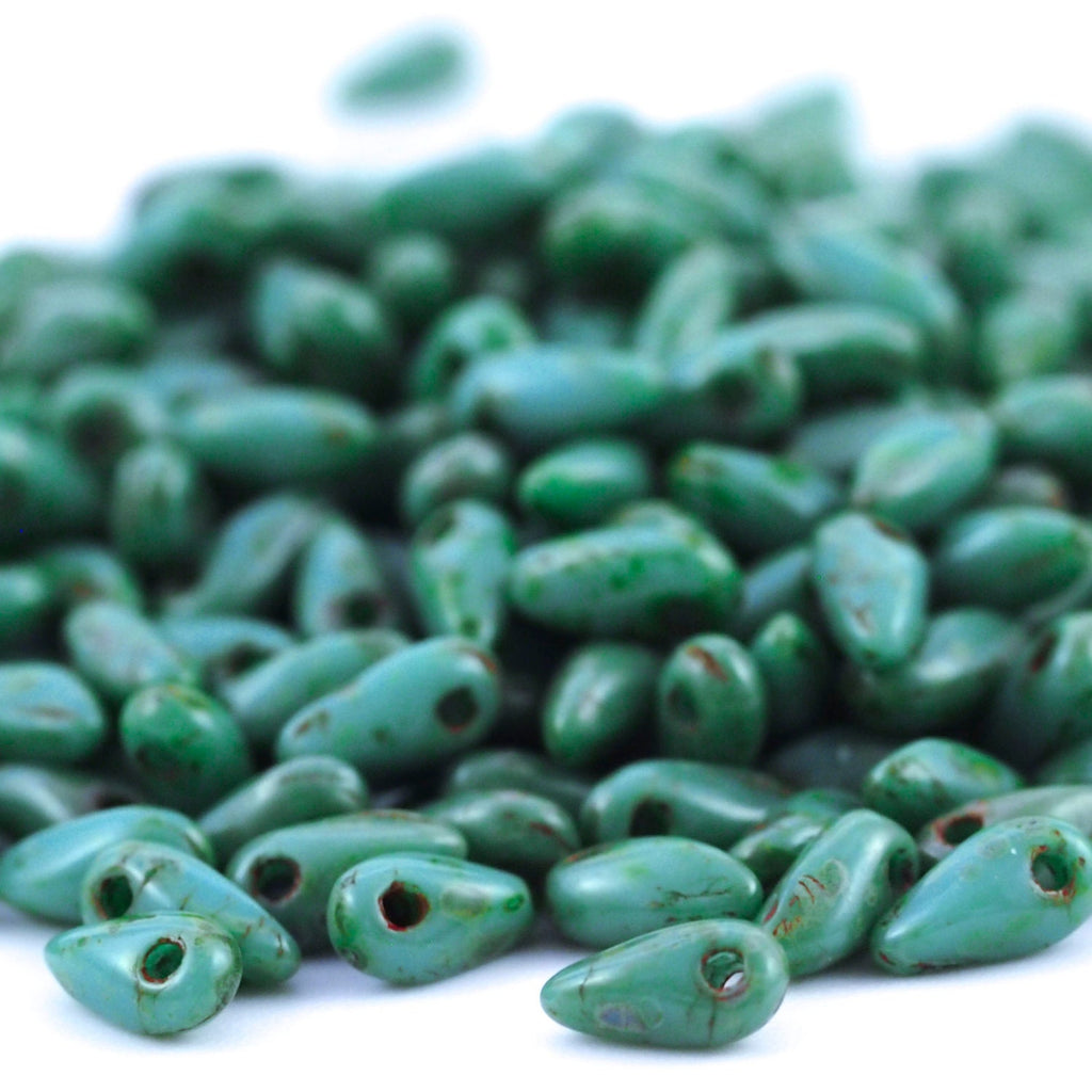 25 Turquoise Picasso Mini Dagger Beads 2.5mm X 6mm