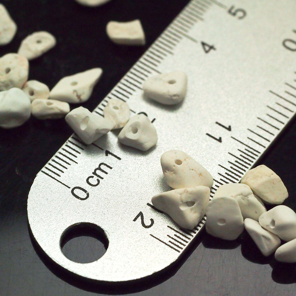 100 - Howlite Chip Beads - 24 Grams - 100% Guaranteed Satisfaction