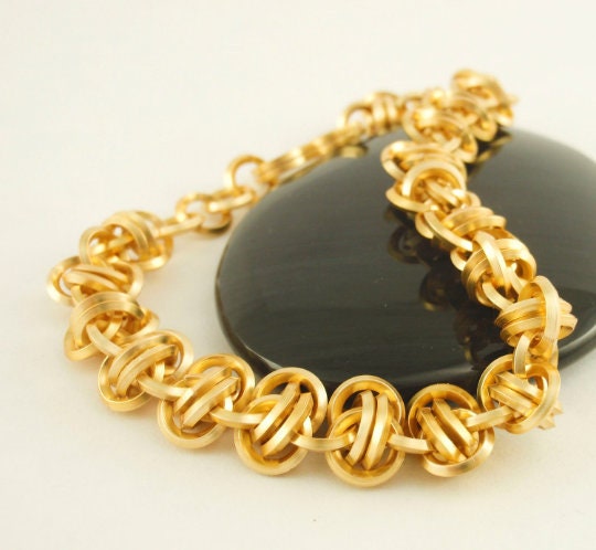 50 Square On Edge Jump Rings - 18 gauge 4.25mm ID  Silver, Gold, Copper, Antique Copper, Vintage Bronze - Makes Byzantine