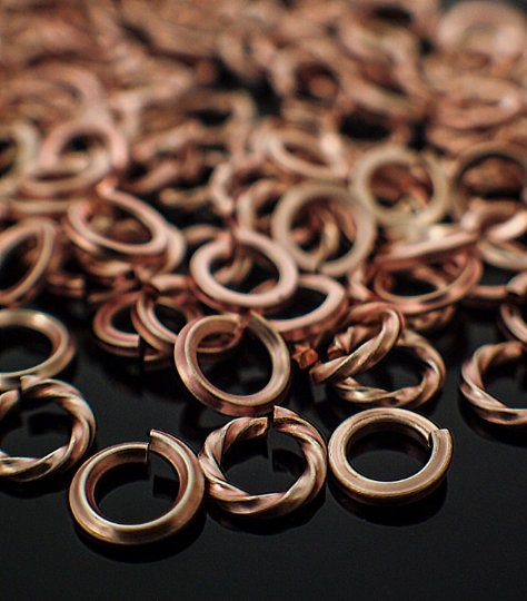 50 Square On Edge Jump Rings - 18 gauge 4.25mm ID  Silver, Gold, Copper, Antique Copper, Vintage Bronze - Makes Byzantine
