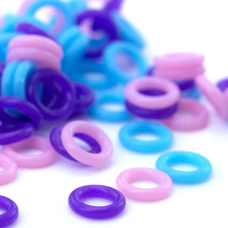 European 4 in 1 Bracelet Kit - Custom Rubber Chainmaille - Economical, Fun and Easy in Neon and More