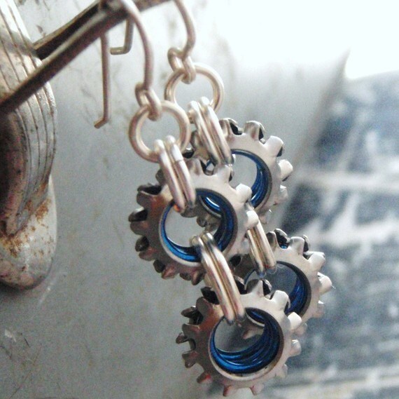On The Edge Steampunk Earring Kit - Your Choice of Colors - Modern Chainmaille
