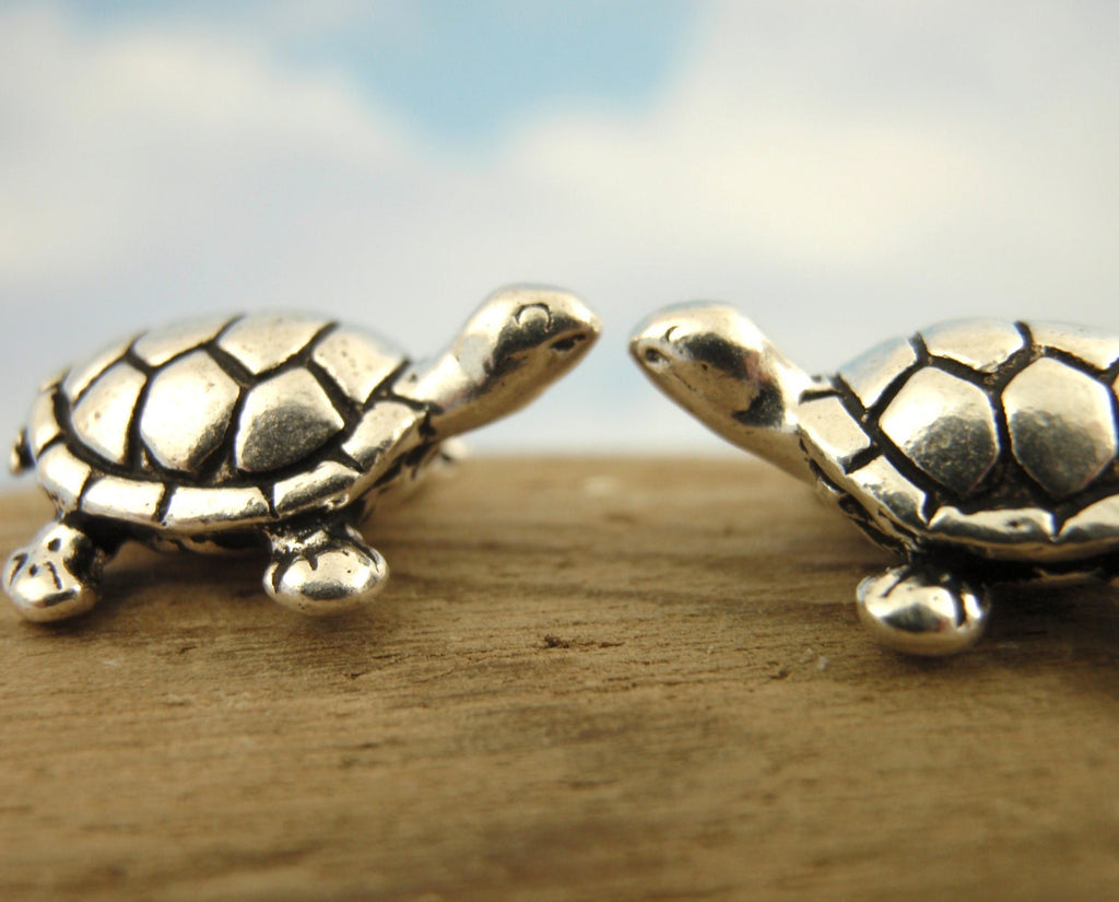 2 Too Cute Turtle Beads - Antique Silver, Antique Gold - Made in the USA - 15mm X 11mm - Authentic Tierra Cast