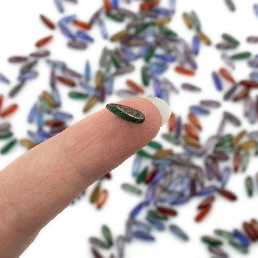 25 Dagger Beads 3mm X 10mm in Moon Dust Mix