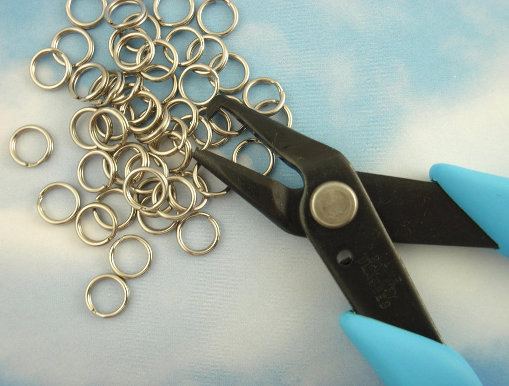Xuron Split Ring Opener Plier - Our Pick if You Have to Open a Bunch - Save Your Fingernails - Made in the USA- Split Ring Sample Included