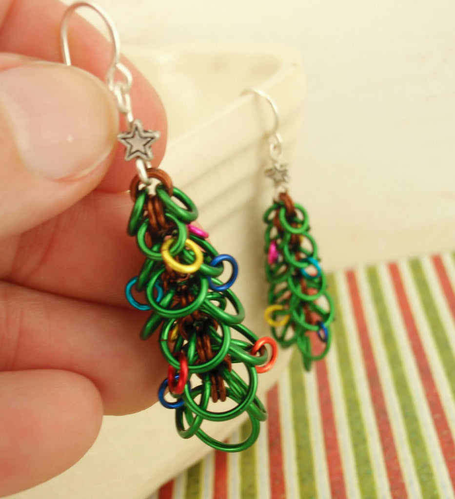 Oh Christmas Tree Earring Tutorial -  Instant Download pdf