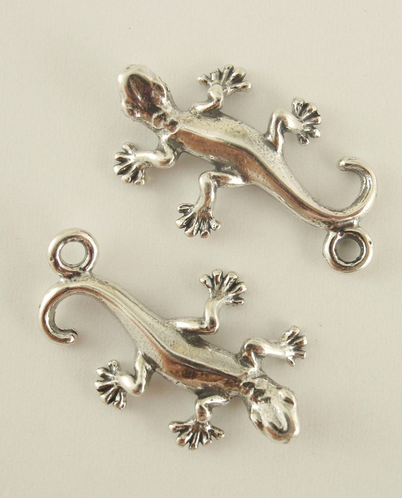 1 Antique Sterling Silver Gecko Charm - 21mm x 12mm