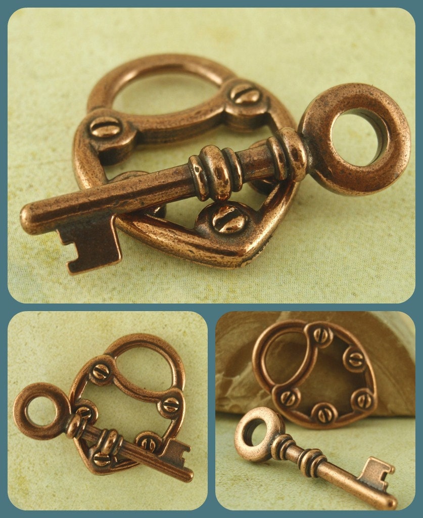 SALE 1 Key and Heart Toggle Clasp - 25mm - Gunmetal, Antiqued Copper, Antique Silver, or Antique Gold - 100% Guarantee