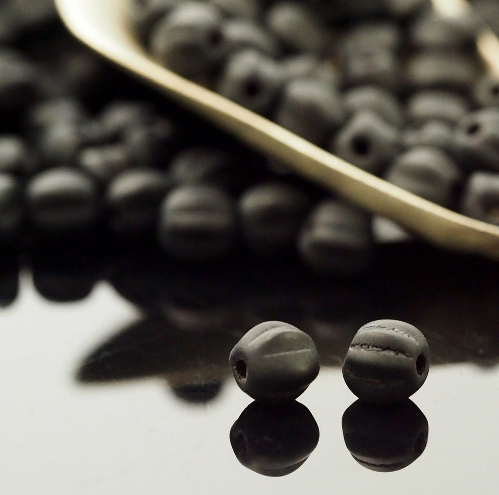 30 - 5mm Matte Jet Black Melon Beads - Corrugated Czech Glass Rounds