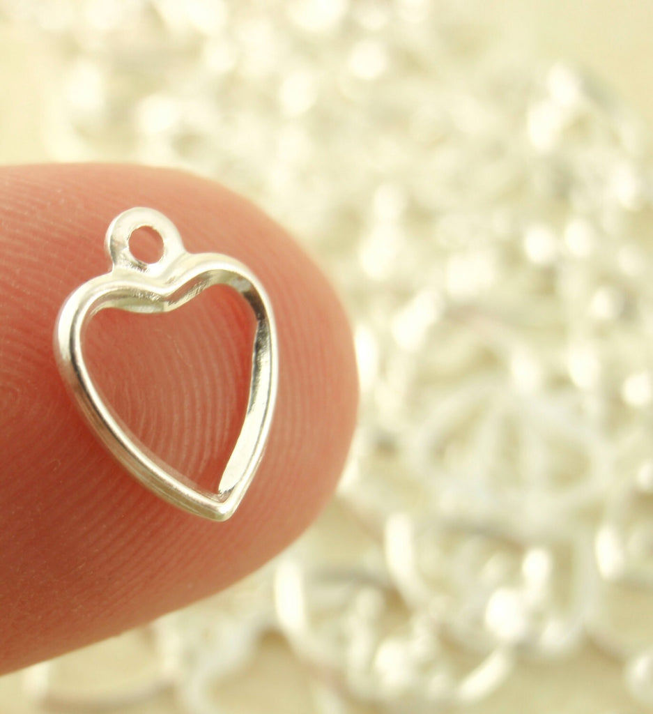 25 Silver Plated Heart Drops - 18mm X 7mm - 100% Guarantee