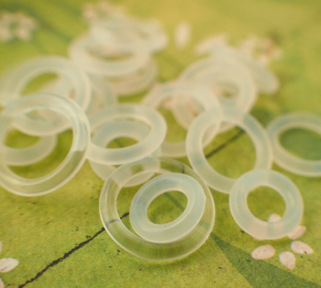 20 - Clear Stretchy Oh Rubber Jump Rings in 5 Sizes