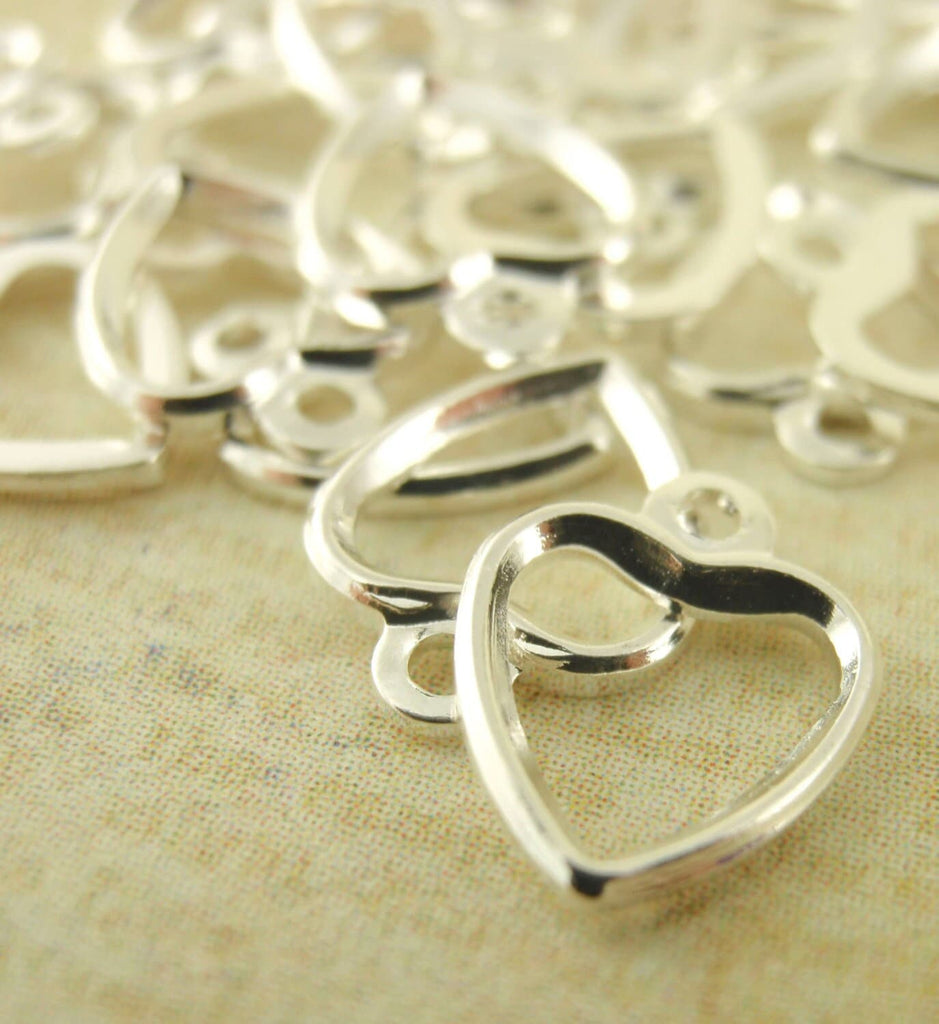 25 Silver Plated Heart Drops - 18mm X 7mm - 100% Guarantee