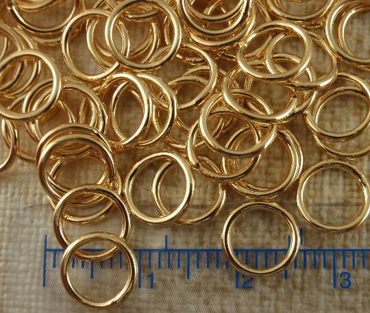 100 Soldered Closed Jump Rings in Copper, Gunmetal, Antique Gold, Silver Plate or Gold Plate - 18 gauge 10mm OD - Best Commercially Made