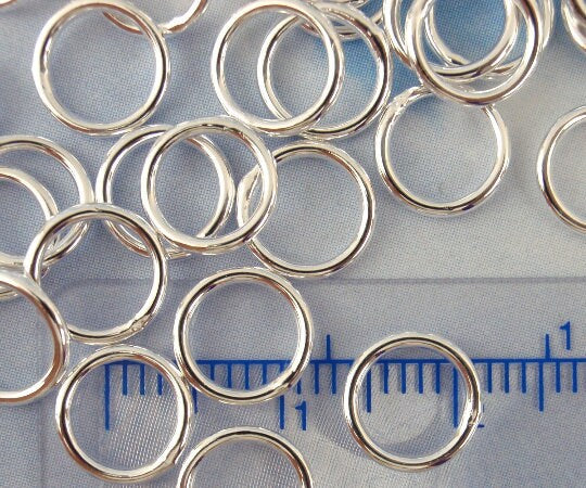 100 Soldered Closed Jump Rings in Copper, Gunmetal, Antique Gold, Silver Plate or Gold Plate - 18 gauge 10mm OD - Best Commercially Made