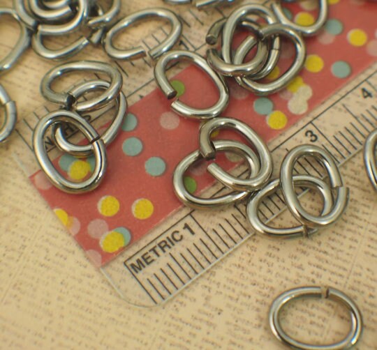 25 Stainless Steel Oval Jump Rings 14 gauge 8mm X 4mm ID - Hand Crafted Solid Metal Links - Nickel Free