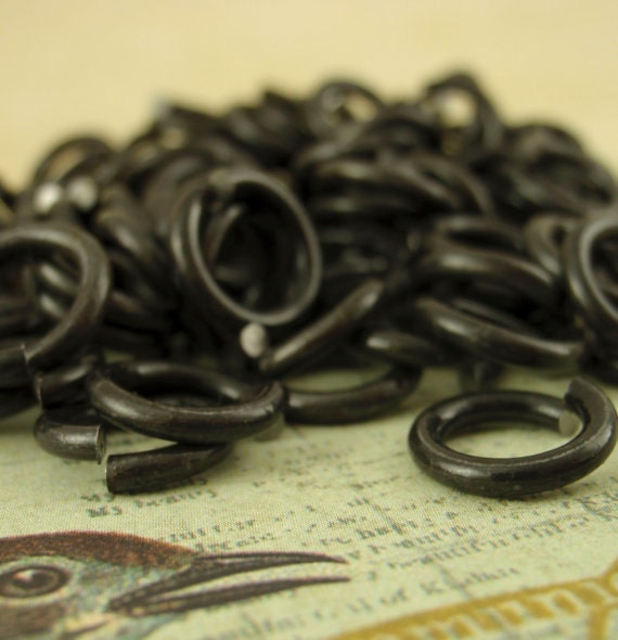 100 Black Iron Jump Rings  - Oxidized and Oiled- You Pick Gauge and Diameter