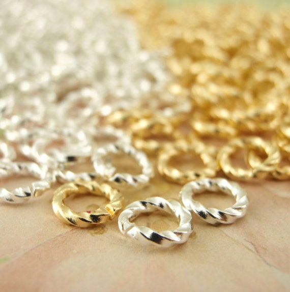 100 Fancy Gold Plated Jump Rings in 14, 16, 18, 20 gauge - You Pick Diameter - Best Commercially Made - 100% Guarantee