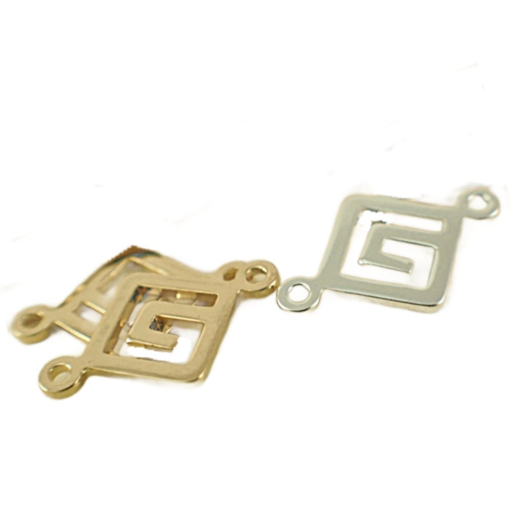 10 Swirly Square Links - 19mm - Silver Plated or Gold Plated - 100% Guarantee