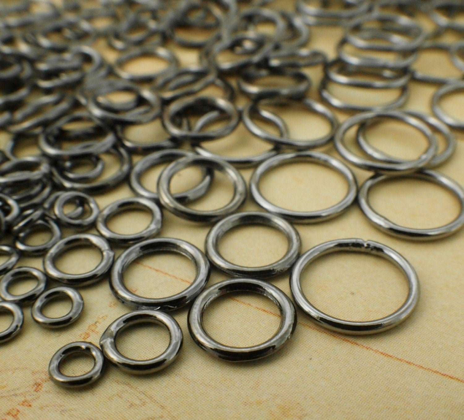 8mm Split Rings, 50 Gunmetal Split Rings, 8mm Double Loops Split Rings Open Jump  Rings, Gunmetal Keyrings, 8mm Jump Rings, Jum0190 - Etsy