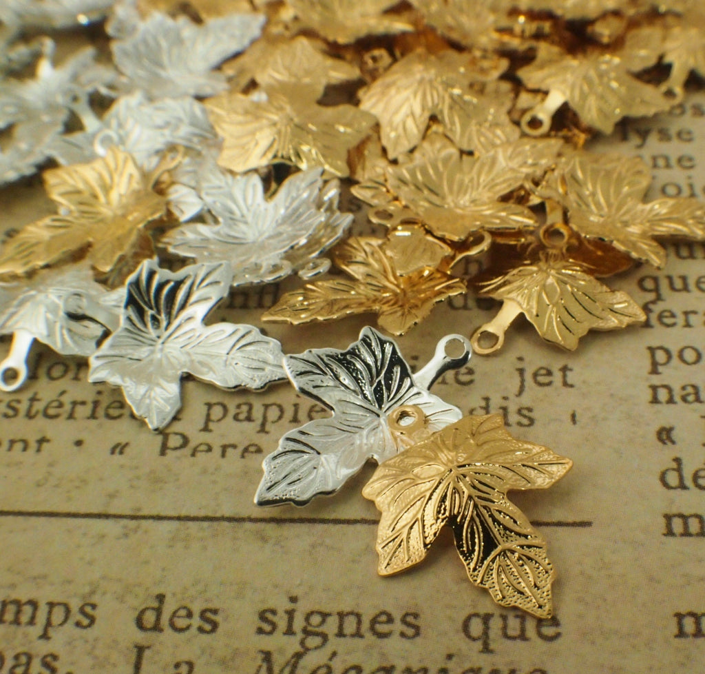 20 Maple Leaf Drops - Silver, Gold, Antique Gold 15mm X 12mm - 100% Guarantee