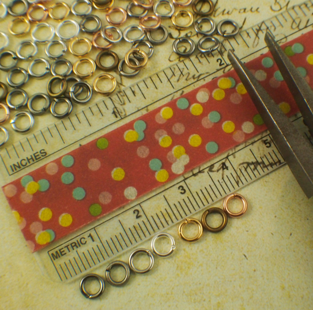 100 - 18 gauge 5mm OD  Jump Rings - Silver Plate, Gold Plate, Antique Silver, Antique Gold, Gunmetal,  Best Commercially Made