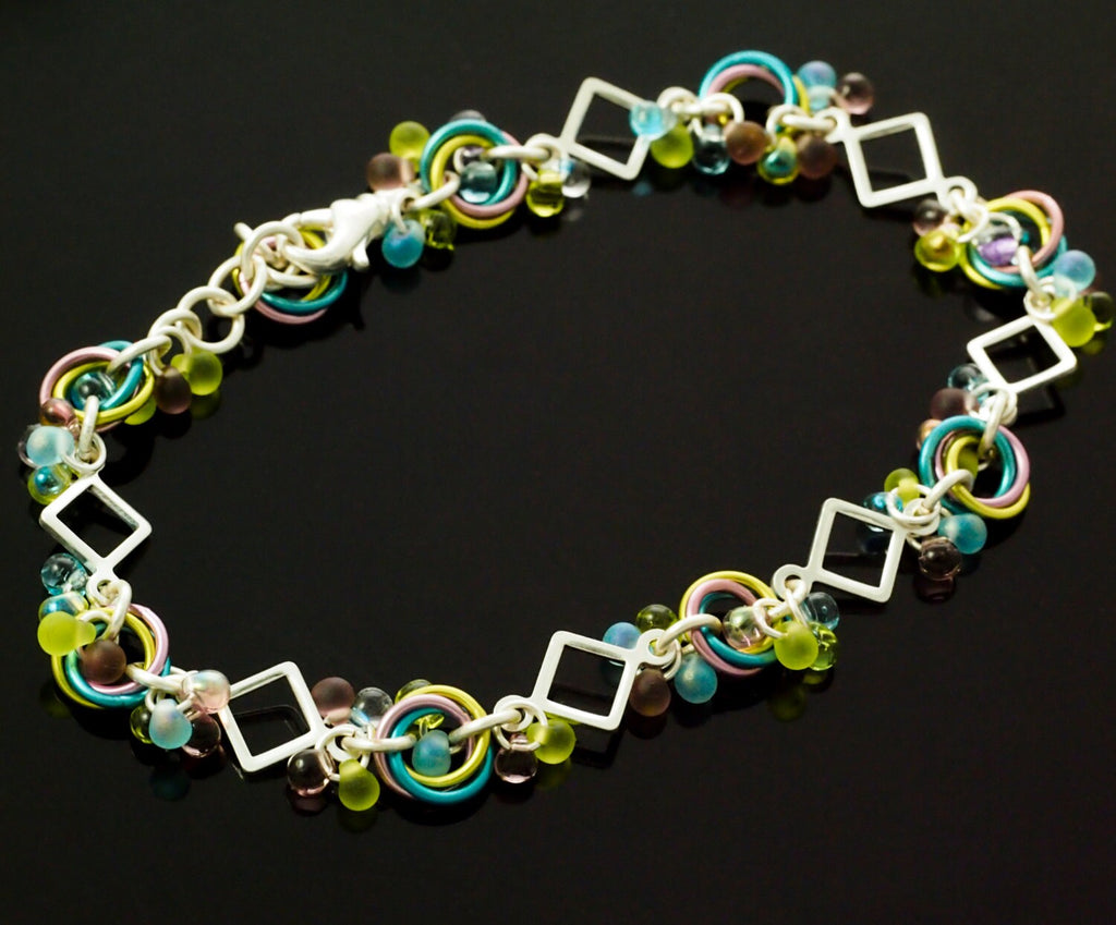 Hip To Be Square Bracelet Tutorial - Fast and Easy - PDF Download