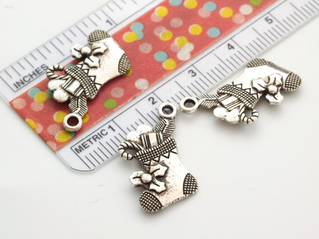 Clearance Sale 12 Antiqued Silver Christmas Stocking Charms - 20mm X 16mm