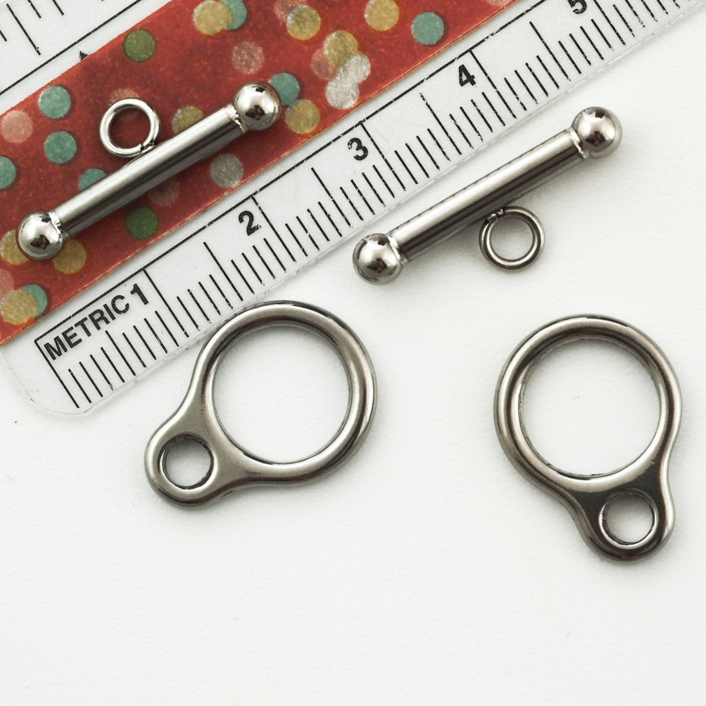 1 Stylish Stainless Steel Toggle Clasp - 23mm X 19mm - Shiny and Sturdy